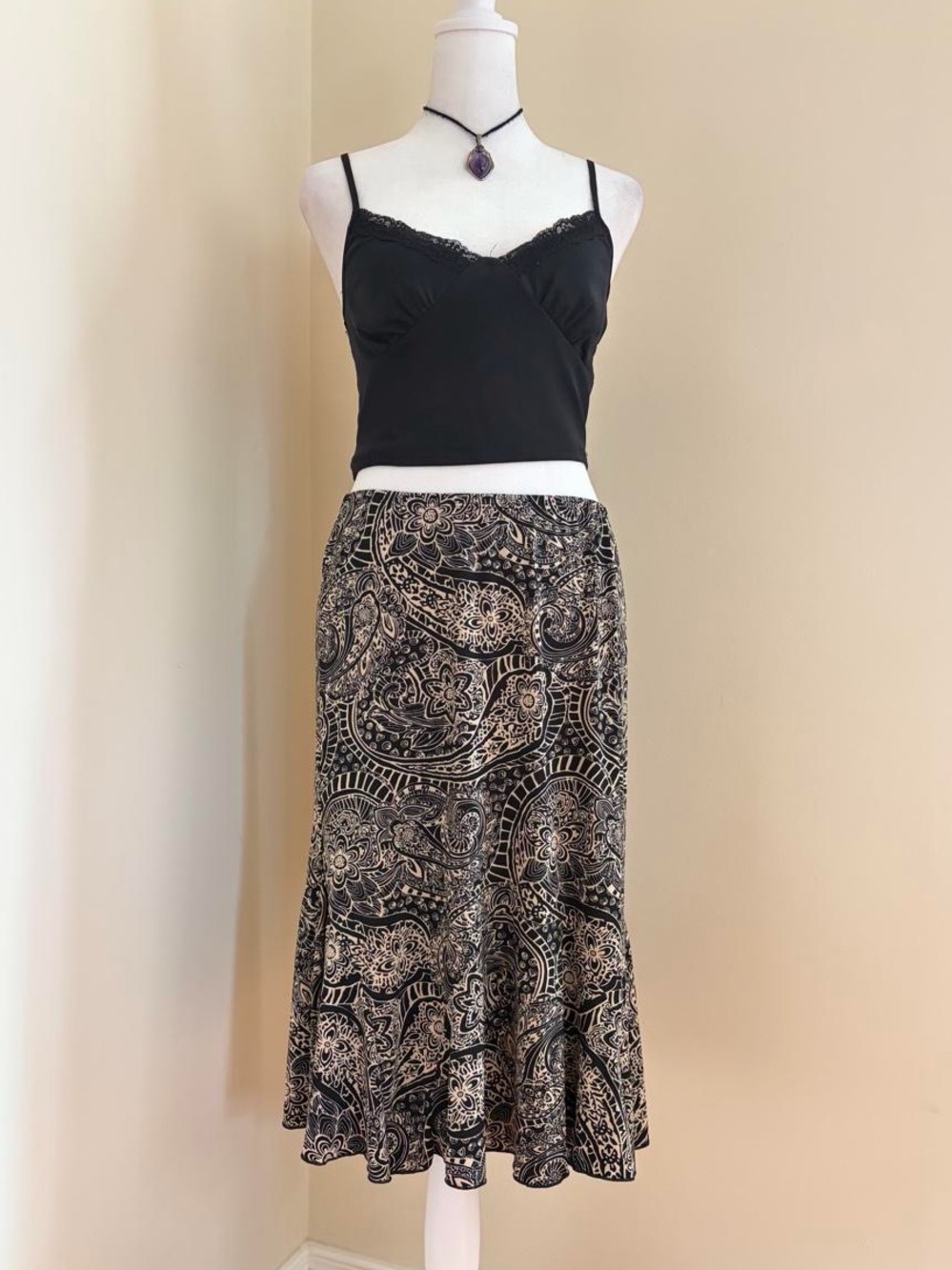Vintage 90s floral paisley ruffle midi skirt black cream whimsygoth fairy boho S